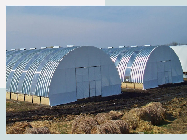 Сельскохозяйственные здания в Серове